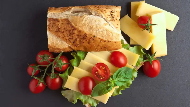 Сыр "Сливочный": безупречное качество, но с языковым пробелом