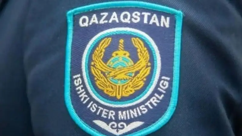 Пробка образовалась около Алматы из-за сбежавшего из ИВС предполагаемого насильника