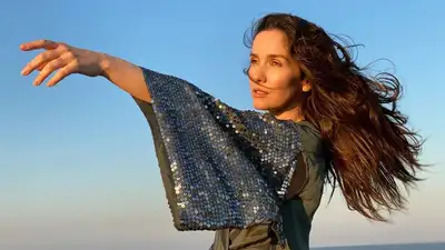 47-летняя Наталия Орейро перепела хит группы Комбинация, фото - Новости Zakon.kz от 24.10.2024 01:15