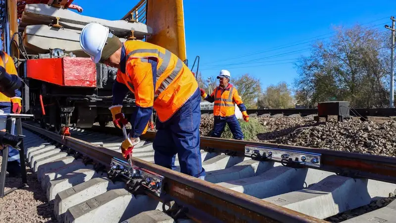 Ас үй телехикаясындағы Викамен секс