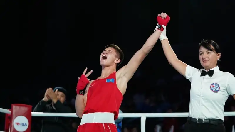 Казахстанский боксер Торехан Сабырхан стал золотым призером ЧМ