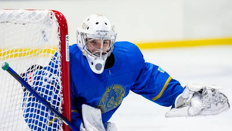 Казахстан с поражения стартовал на женском чемпионате Азии по хоккею