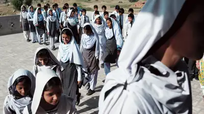 Пакистан закрывает начальные школы из-за опасного качества воздуха, фото - Новости Zakon.kz от 05.11.2024 08:11