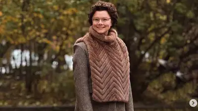 Жена Петросяна восхитила фанатов в домашнем халате, фото - Новости Zakon.kz от 09.11.2024 00:45