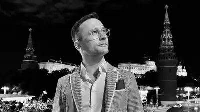 В Москве скончался пресс-секретарь российского певца SHAMAN (Ярослав Дронов), журналист Антон Коробков-Землянский, фото - Новости Zakon.kz от 10.11.2024 22:40