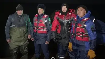 помощь спасателей, фото - Новости Zakon.kz от 14.11.2024 00:48