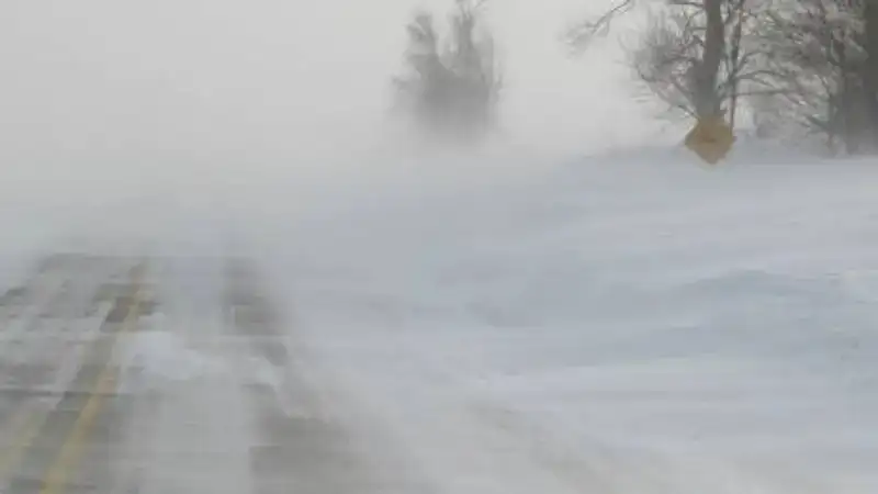 В 13 областях Казахстана на субботу объявили штормовое предупреждение