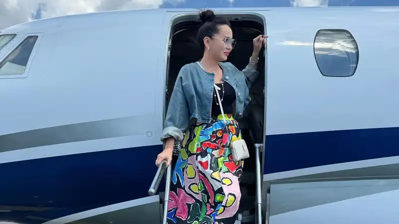 Баян Алагузова порадовала солнечными снимками с отдыха в Дубае