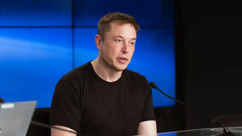 Илон Маск раскритиковал предложенный Австралией запрет на использование социальных сетей детьми