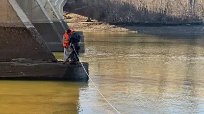 помощь спасателей, фото - Новости Zakon.kz от 25.11.2024 19:12