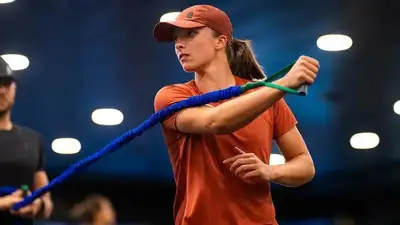 Ига Швентек сдала положительный допинг-тест, фото - Новости Zakon.kz от 28.11.2024 23:10