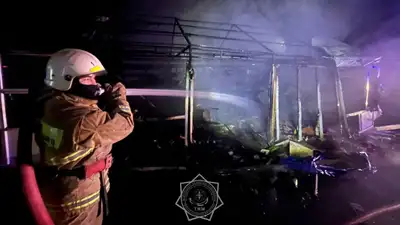 пожар в Алматы, фото - Новости Zakon.kz от 02.12.2024 00:48