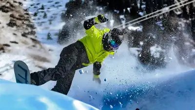 Медео, Медеу, канатная дорога на Чимбулак, Шымбулак, высокогорное урочище, горы, снег, холод, высокогорный спортивный комплекс, катания на лыжах, сноуборде, горный курорт, катания на Шымбулаке, катания на Чимбулаке, фото - Новости Zakon.kz от 03.02.2025 16:42