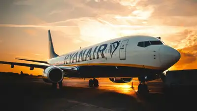 Авиакомпания выпустила токсичную пародию на итоги года, фото - Новости Zakon.kz от 06.12.2024 08:55