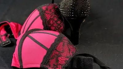 Девушка в Шымкенте снялась в откровенной рекламе и поплатилась свободой, фото - Новости Zakon.kz от 10.12.2024 17:42