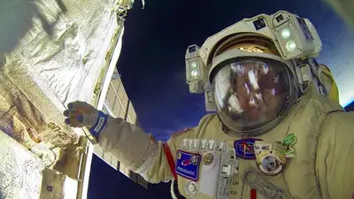 Как высочайшая вершина планеты выглядит из космоса: фото, фото - Новости Zakon.kz от 11.12.2024 19:57