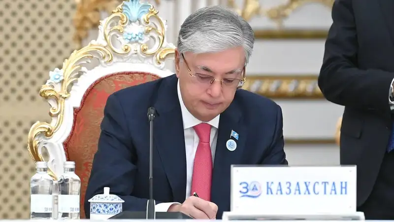 Токаев подписал закон по корректировкам в бюджет на 2024-2026 годы