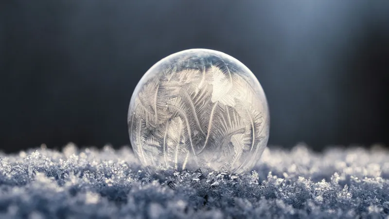 Сильный мороз до -27°С и осадки ожидаются в Казахстане