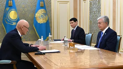 Токаев принял главу фонда &quot;Қазақстан халқына&quot;, фото - Новости Zakon.kz от 17.12.2024 17:51