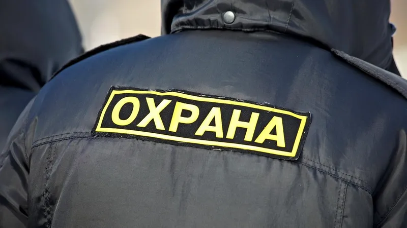 Пьяный охранник в школе напал на ученика в Павлодаре