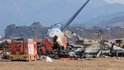 Катастрофа Boeing 737 в аэропорту Муан, фото - Новости Zakon.kz от 11.01.2025 11:42