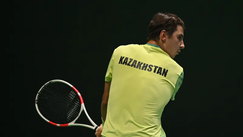 Сильнейшие теннисисты Казахстана Бублик и Шевченко опустились в мировом рейтинге от 13 января