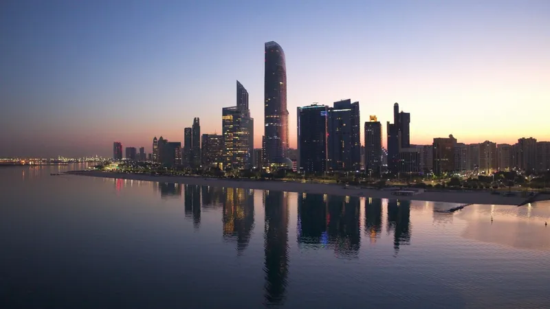 Токаев прибыл с рабочим визитом в Объединенные Арабские Эмираты