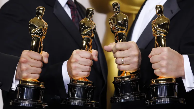 В США перенесли объявление номинантов на премию "Оскар"