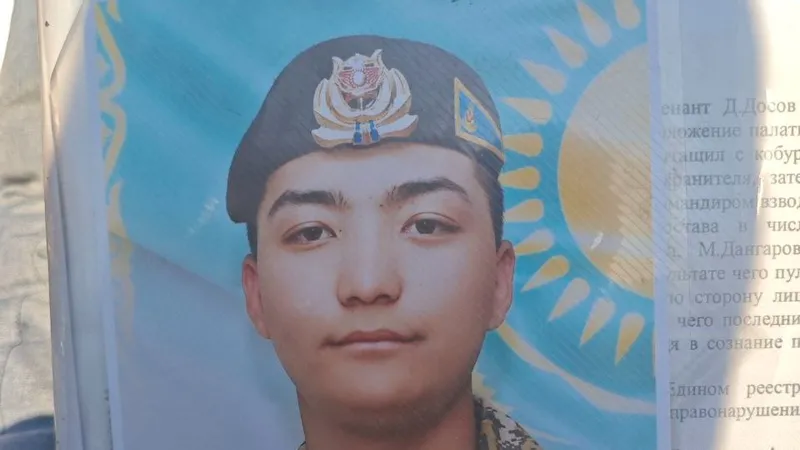 Убийство морпеха в Мангистау: в суде допросили солдата, которому подсудимый угрожал оружием