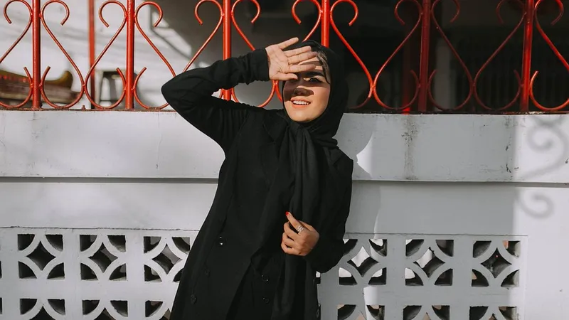 В Кыргызстане запретили ходить в закрывающей лицо одежде