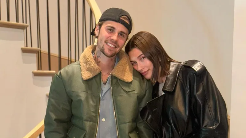 Певец Джастин Бибер отписался от жены в соцсетях