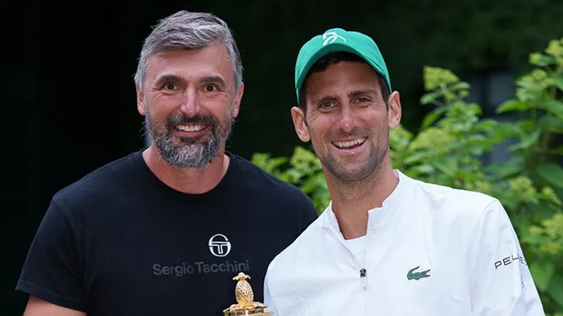 "Всегда ставлю свои деньги на него": бывший тренер Рыбакиной назвал фаворитов Australian Open