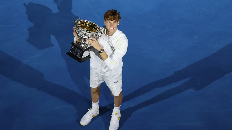 Янник Синнер стал трехкратным чемпионом турниров "Большого шлема"