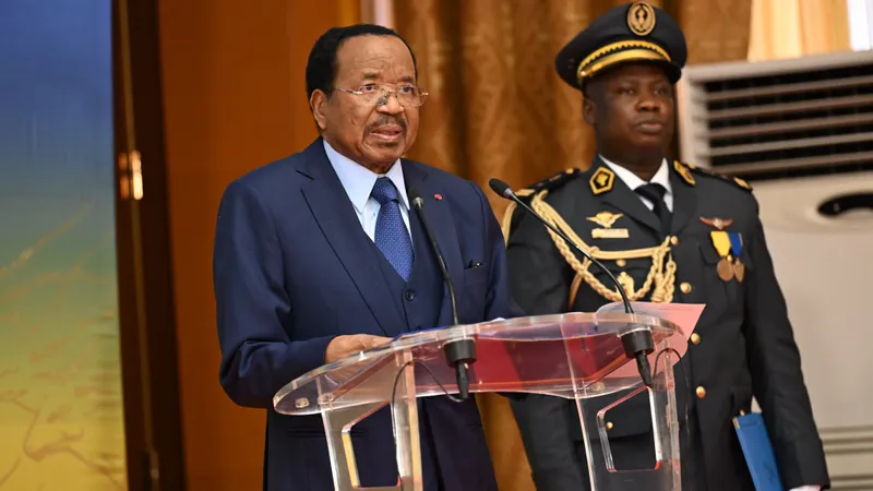 91-летний президент Камеруна выдвинул себя на новый срок