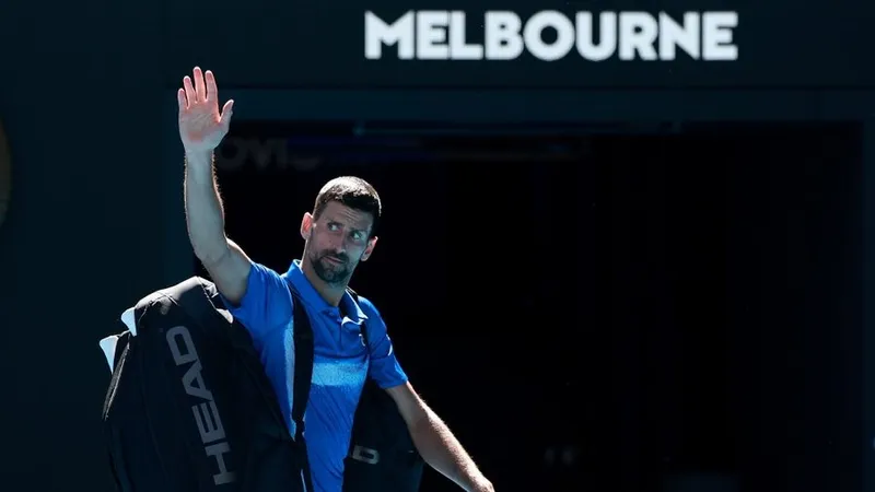 Для всех "экспертов" по спортивным травмам: Джокович опубликовал фото с МРТ подколенного сухожилия