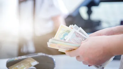 микрокредиты, PDL, кредиты  до зарплаты, фото - Новости Zakon.kz от 28.01.2025 11:19