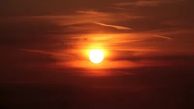 четыре вспышки на солнце зафиксировали эксперты, фото - Новости Zakon.kz от 02.02.2025 23:29