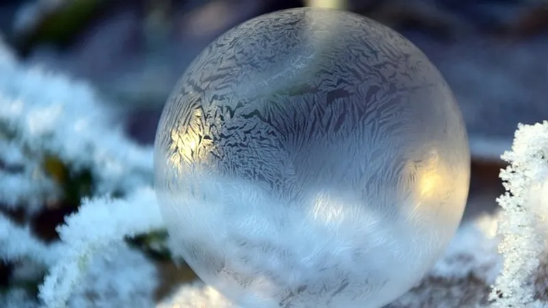 Похолодание, метель и туман ожидаются в ряде областей Казахстана