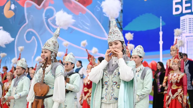 Сүйгенінен кейін қынаптан сперматозоидты жалады