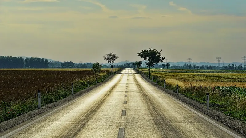 КГД предложил новые маршруты в связи с закрытием пункта пропуска "Жибек Жолы"