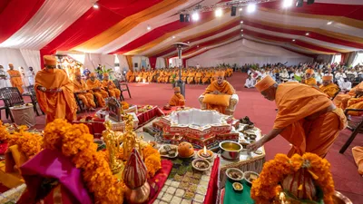 В Южной Африке открылся крупнейший индуистский храм в полушарии, фото - Новости Zakon.kz от 03.02.2025 04:30