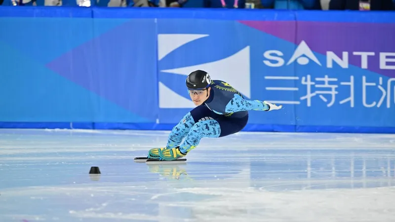 Еще двое казахстанцев попали в полуфинал в шорт-треке на Азиаде-2025