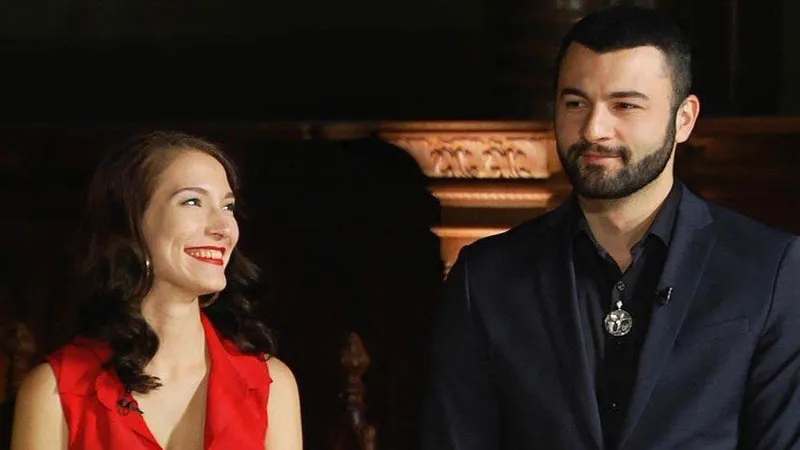 Участница "Битвы экстрасенсов" рассказала о романе с коллегой Константином Гецати