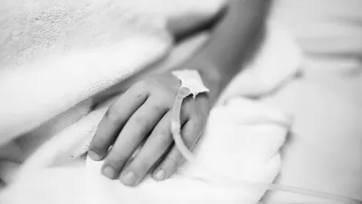 Жительница Атырау, медики, смерть пятилетней дочери, фото - Новости Zakon.kz от 11.02.2025 05:20