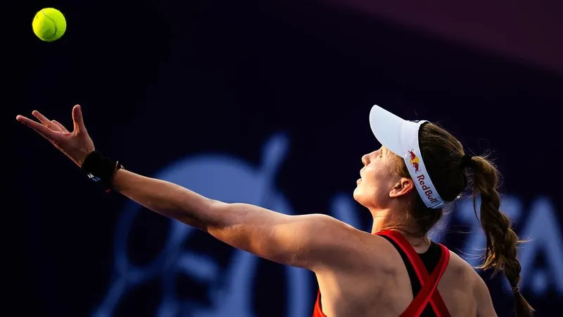 WTA-1000 в Дохе: расписание матчей 12 февраля. На корт выйдут Рыбакина и Данилина