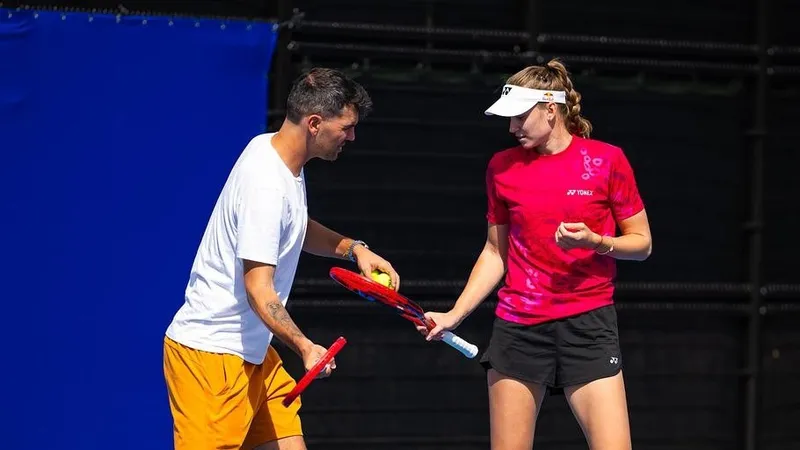 "Елена собирала бы картошку в России": подробности по делу о скандальном отстранении тренера Рыбакиной