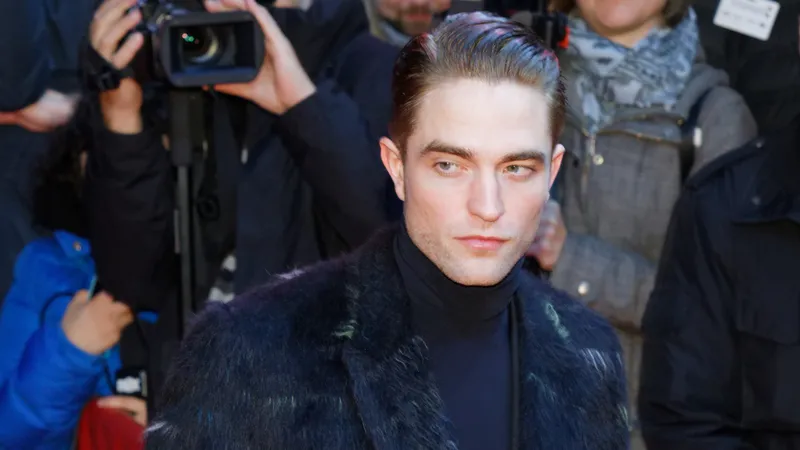 Звезда "Сумерек" Роберт Паттисон поделился, чем бесит близких людей