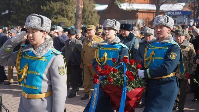 В Алматы почтили память воинов-интернационалистов