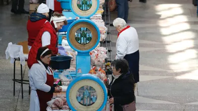 Зеленый базар, продукты питания, торговля, базар, рынок, мясной цех, мясо, разделка мяса, цены на мясо, мясная продукция, стоимость мяса, мясной отдел, цена мяса, фото - Новости Zakon.kz от 04.07.2025 05:07