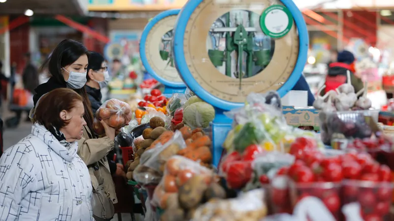 Какие рынки могут закрыть в Казахстане с 2026 года